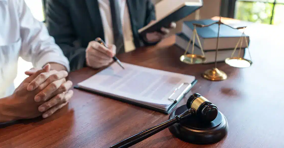 Las Mejores Estrategias De Defensa Por Un Abogado Criminalista De The Irving Law Firm