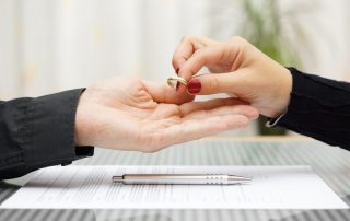 Divorce Lawyers In Arlington Help You Go Through The Divorce Process