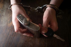 Abogado De DUI Para Menores Explica Ley Cero Tolerancia En Virginia