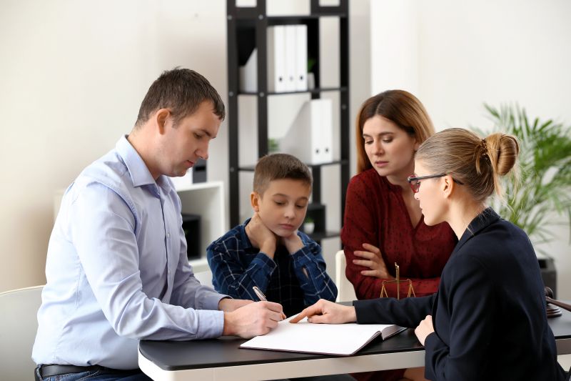 Arlington Child Custody Attorney Helping Unmarried Parents