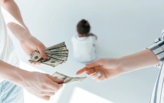 Divorce Lawyer In Arlington Discusses Child Support Calculations