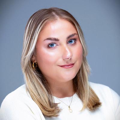 Daria Hodies Communication Specialist At The Irving Law Firm