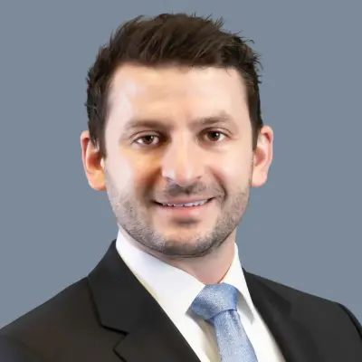 Dylan Phillips Abogado Asociado en The Irving Law Firm