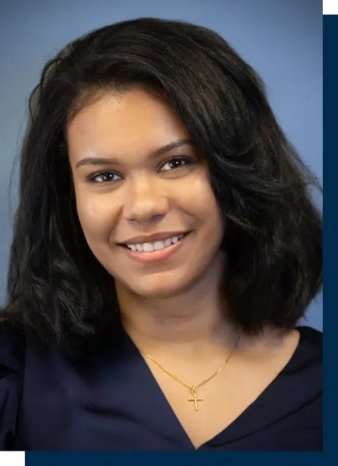 Sabri Berry Especialista en Captación de Clientes en The Irving Law Firm